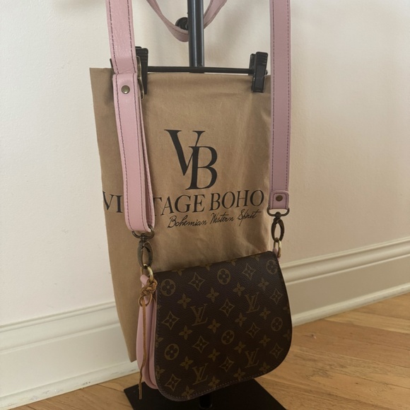 LV & Vintage Boho Odyssey Crossbody bag/purse - Picture 5 of 10